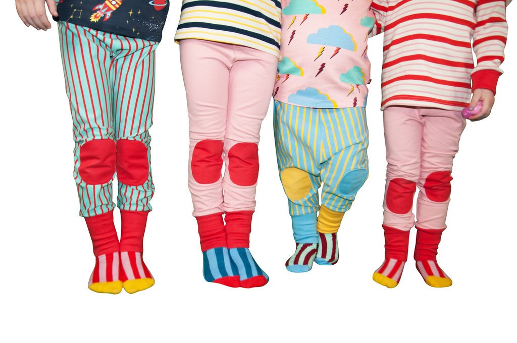 Socken und Kleidung von moromini aus Biobaumwolle