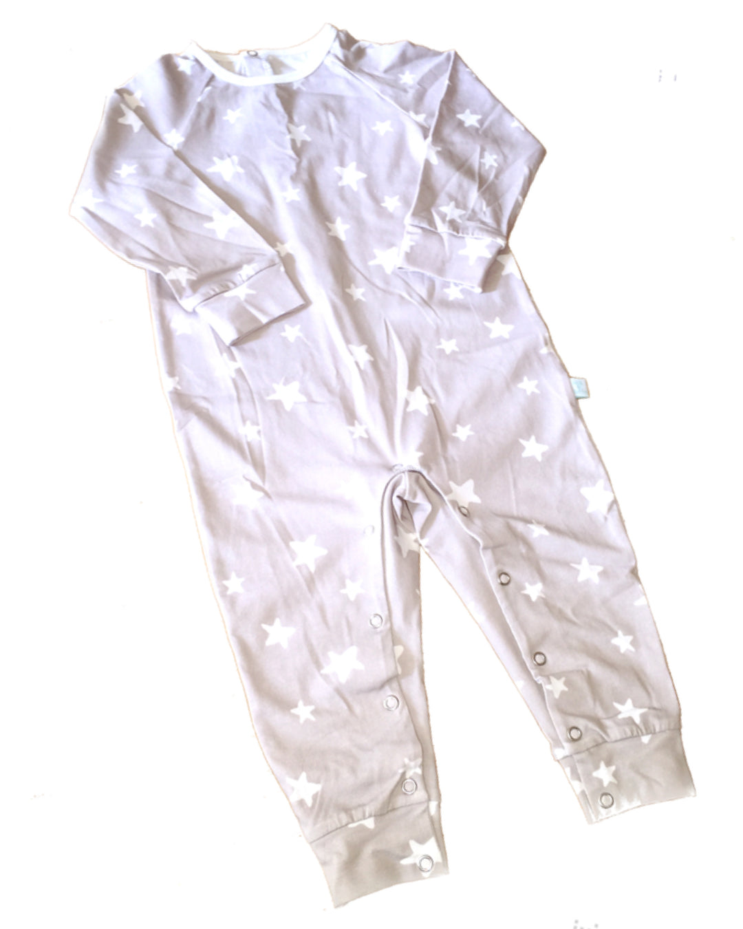 Grauer Overall mit weißen Sternen aus Biobaumwolle