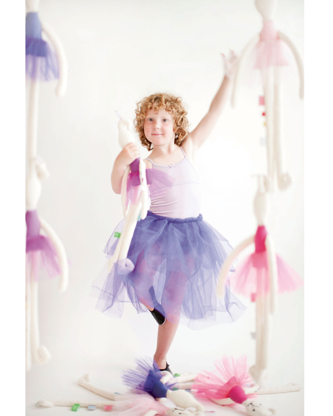 Schlenkerpuppe Hase mit Tutu in lila