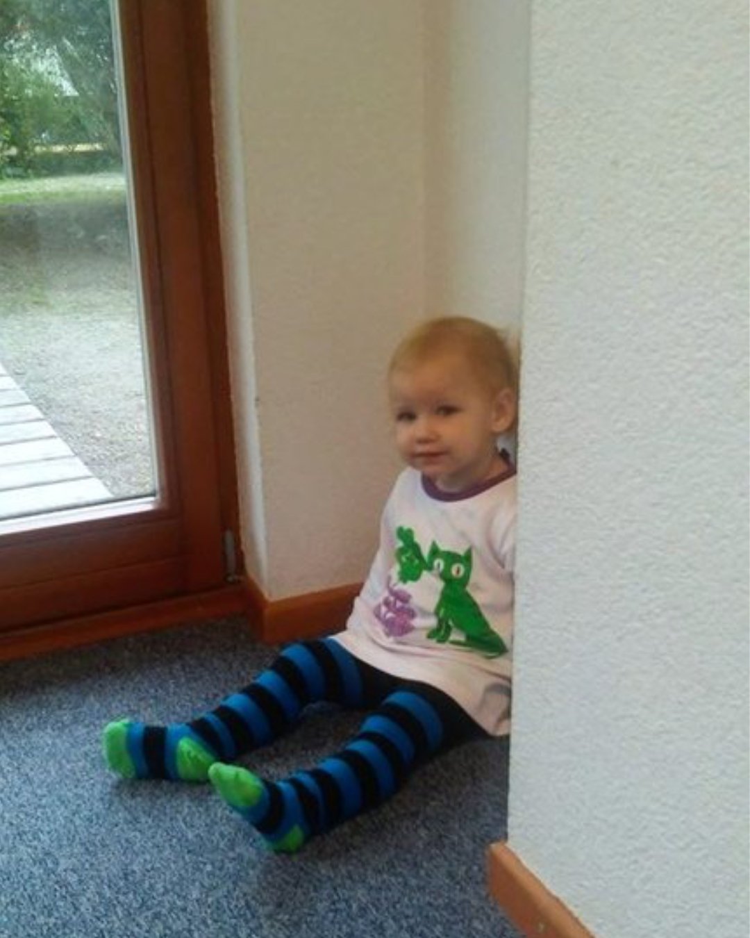 LangarmShirt mit Blume und Katze aus Biobaumwolle von DUNS Sweden bei juicyfashion