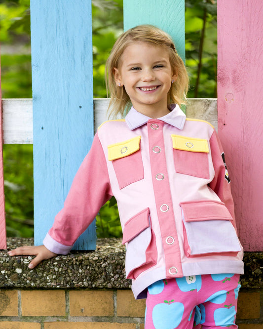 Mädchen mit Biomode von moromini in rosa