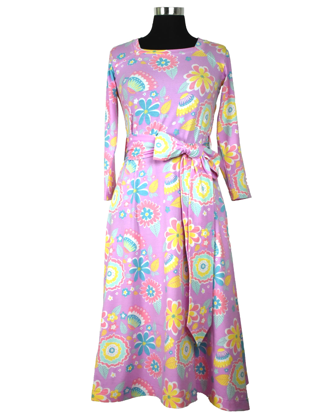 Rosa DamenKleid in A Linie mit Blumen Print und breitem Bauchgürtel von moromini aus Biobaumwolle