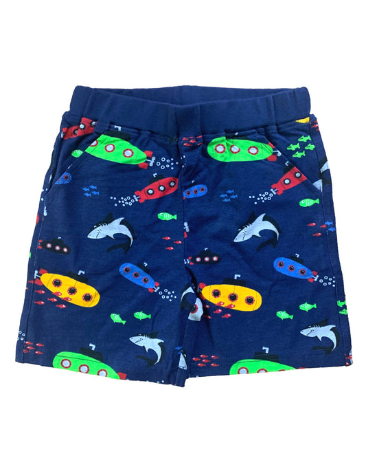 Kurze blaue Hose mit Hai und U-Boot Print aus Biobaumwolle 