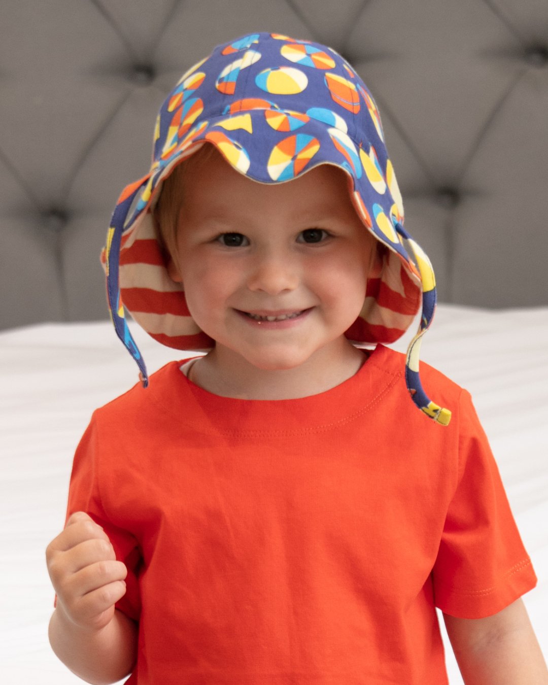 Sonnenmütze BEACH DAYS  von Piccalilly aus Biobaumwolle  für Kinder